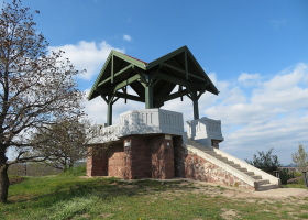 Balatonalmádi, Óvári messzelátó